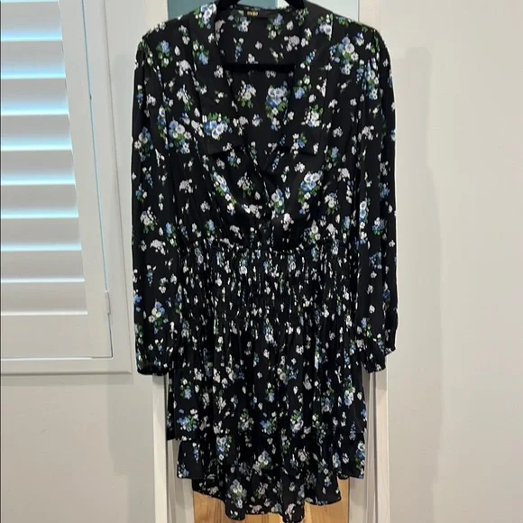 Maje Floral Black Dress - Picture 4 of 11